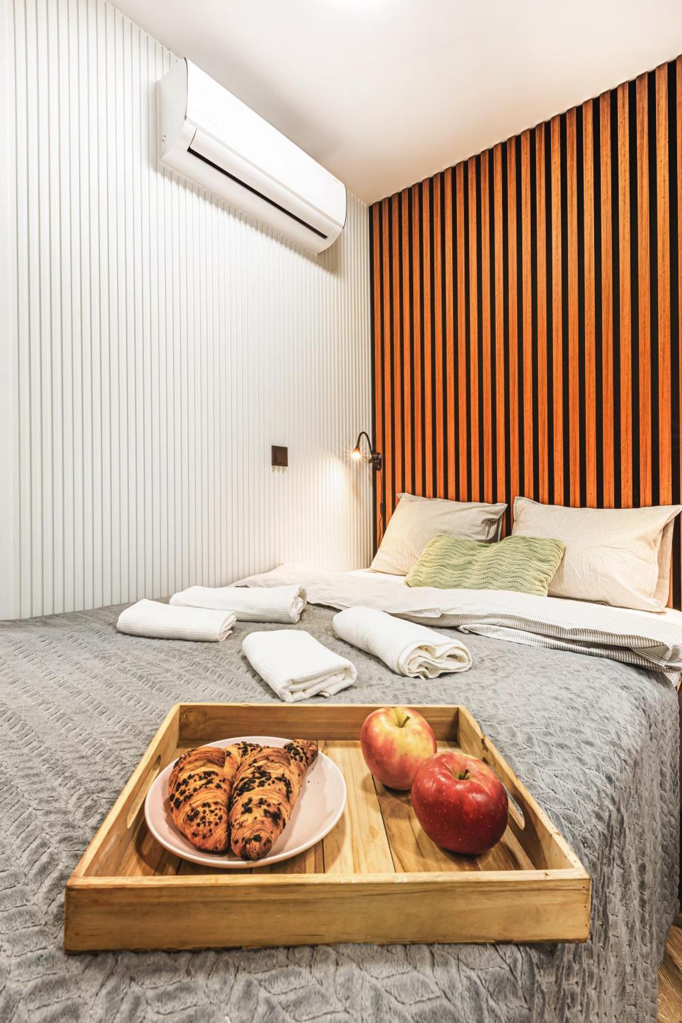Luksusowe Apartamenty Przy Rynku Wroclaw Luaran gambar