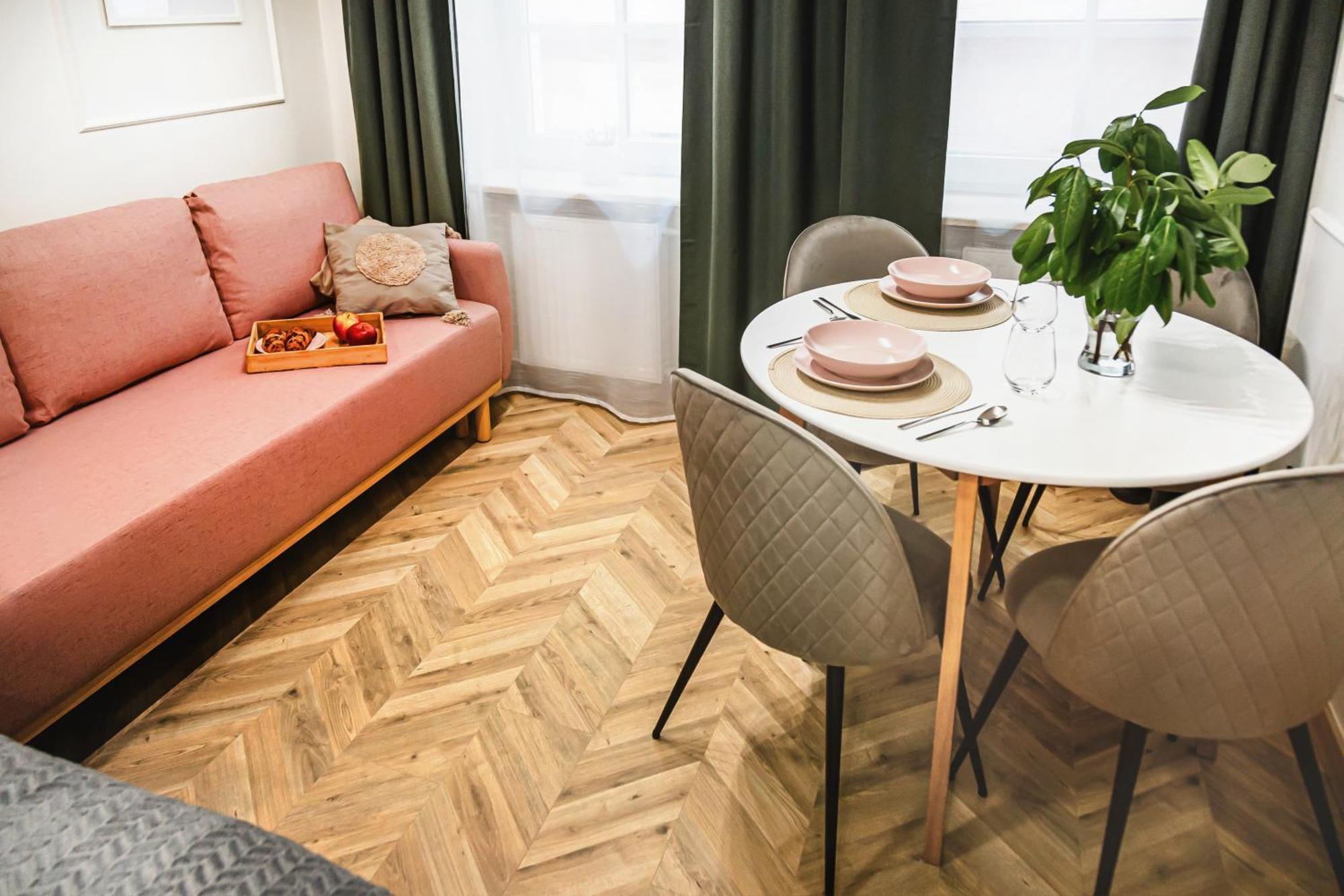 Luksusowe Apartamenty Przy Rynku Wroclaw Luaran gambar