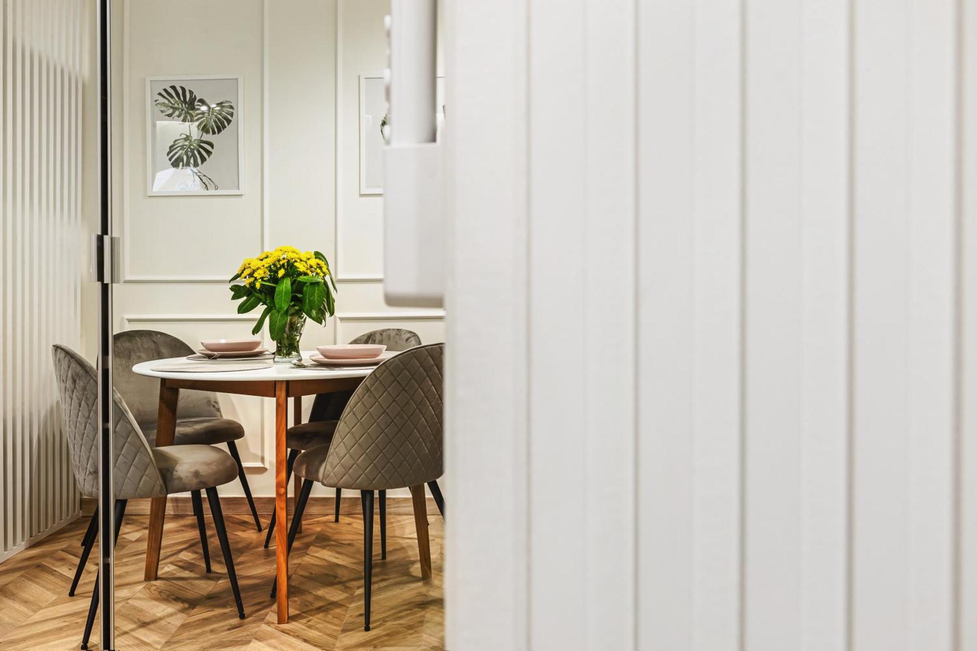 Luksusowe Apartamenty Przy Rynku Wroclaw Luaran gambar