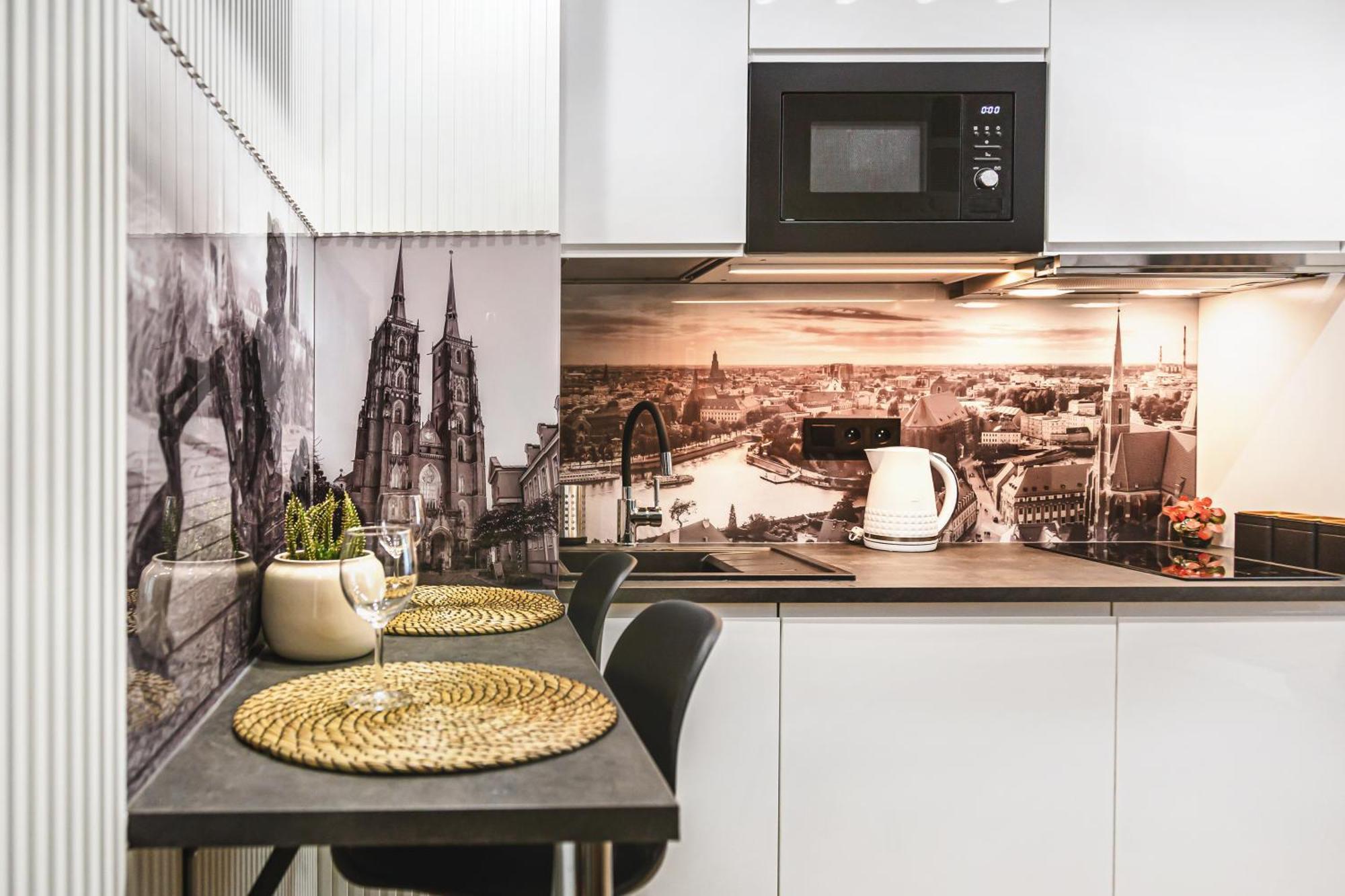 Luksusowe Apartamenty Przy Rynku Wroclaw Luaran gambar